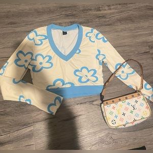 Sponge-bob print long sleeve SHEIN crop Top💙